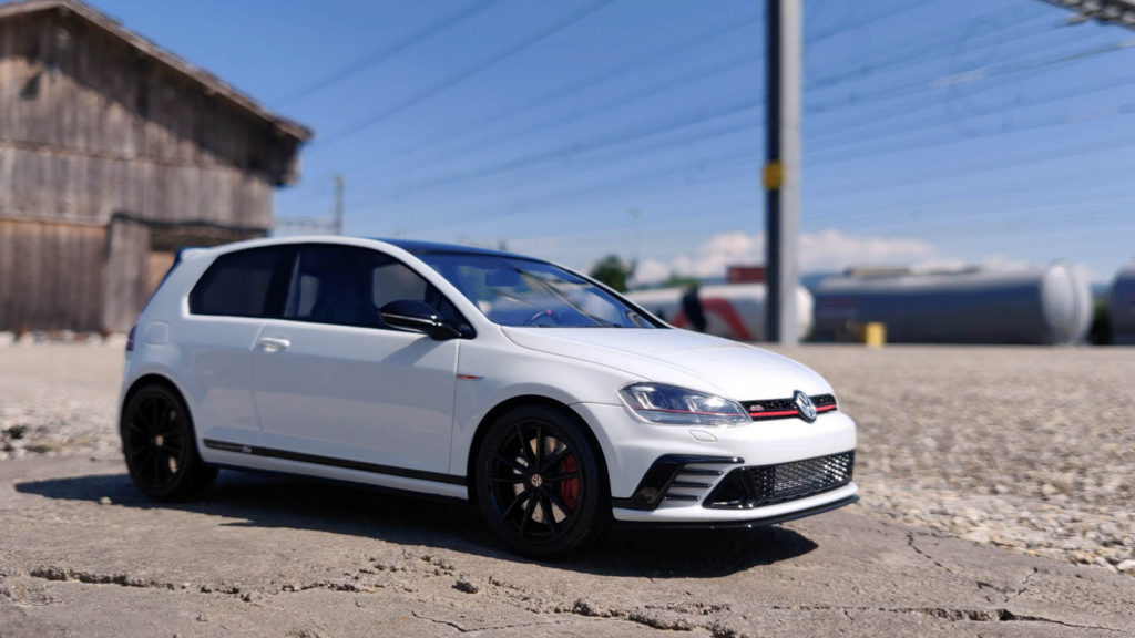 DNA Collectibles Volkswagen Golf GTI Clubsport S 1:18